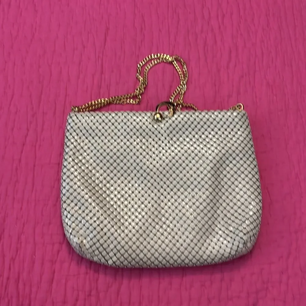 Whiting & Davis woman bag